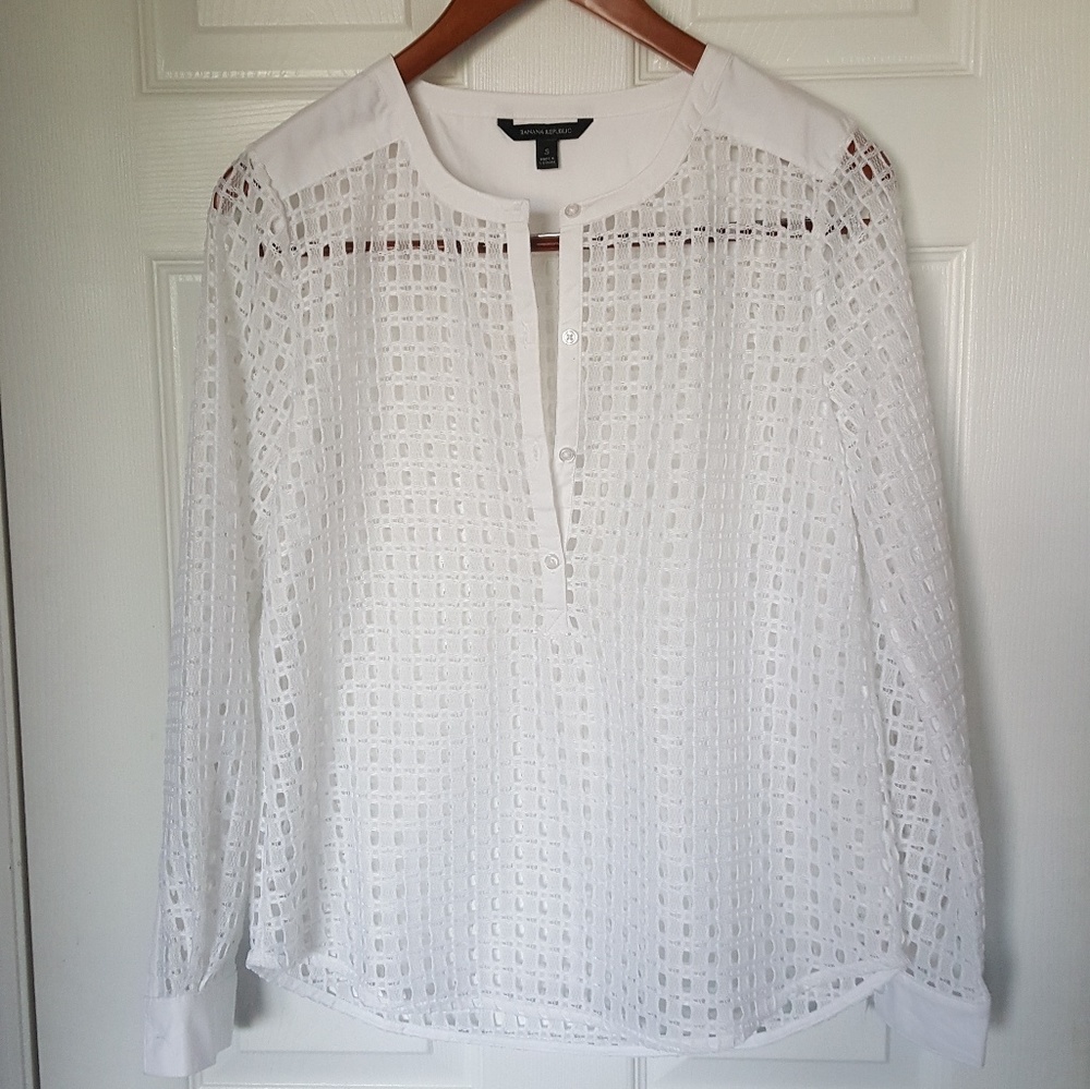 Banana Republic white blouse size S